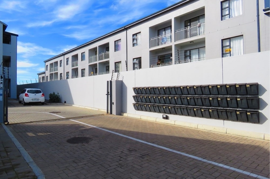 To Let 2 Bedroom Property for Rent in Parklands Western Cape